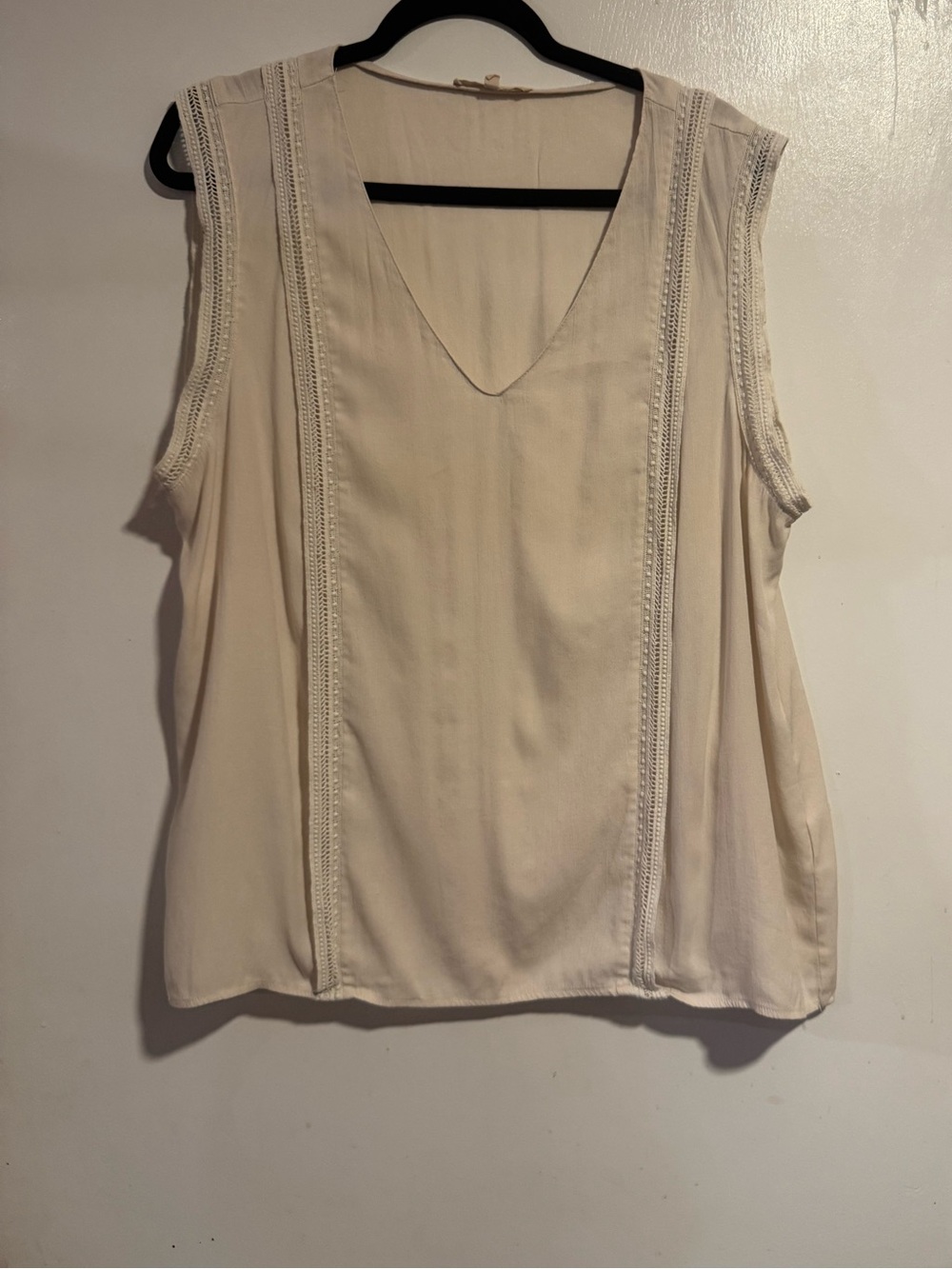 41 Hawthorn Ivory Crochet Trim V Neck Blouse XXL Stitch Fix